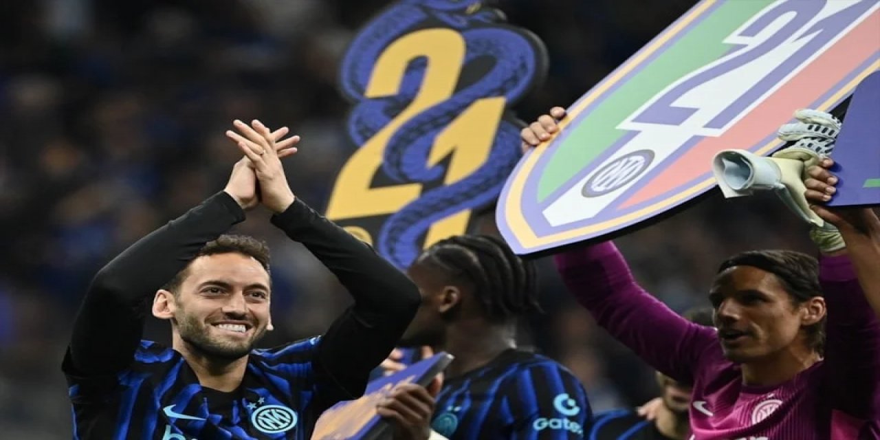 Hakan Çalhanoğlu'ndan Şampiyonluk Dansı