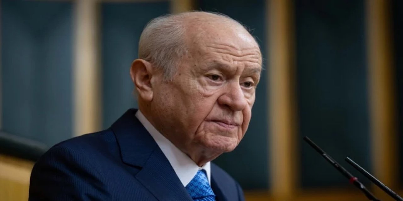 Devlet Bahçeli, Süper Lig'e Yükselen Amedspor'u Tebrik Etti