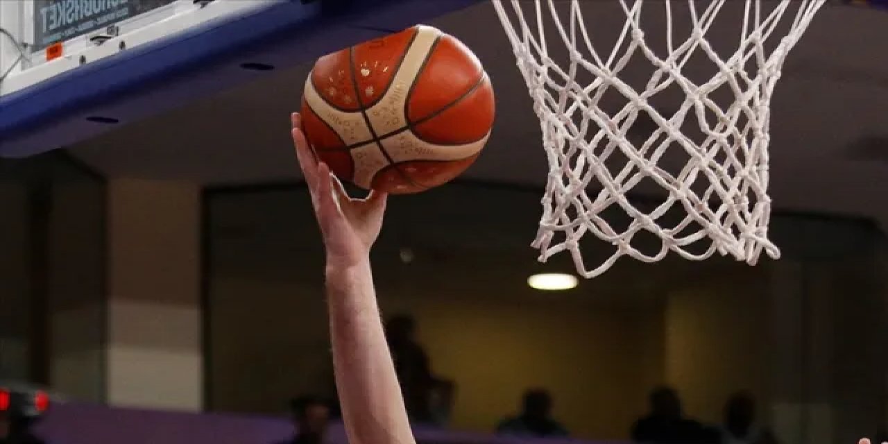 Adana'da 18 Yaş Altı Kız Basketbol Türkiye Şampiyonası Başladı