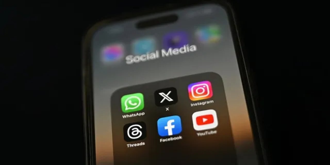 Sosyal Medya Fenomenlerinin Dijital Pazardaki Yönlendirmeleri Tüketiciyi Akılcı Alışverişten Uzaklaştırıyor
