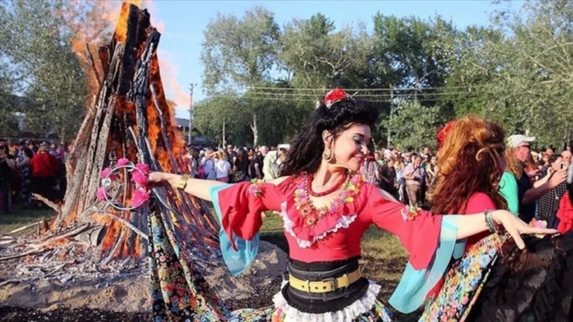 Hıdırellez Ritüeli Nasıl Yapılır? Hıdırellez Dilek Kağıdı Nasıl Yazılır? Hıdırellez Gecesi Ne Diler?