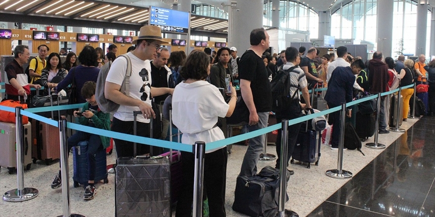 Seyahat İçin Üç Ayda 10,7 Milyar Lira Harcandı