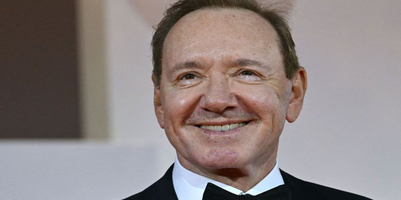 'Evsiz Kaldım' Demişti: Kevin Spacey Beyaz Perdeye Geri Dönüyor!