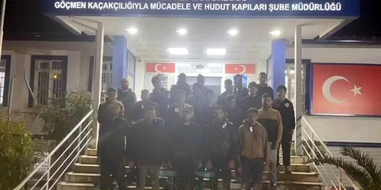 Hatay'da 19 Göçmen Yakalandı, Sürücülere Ceza