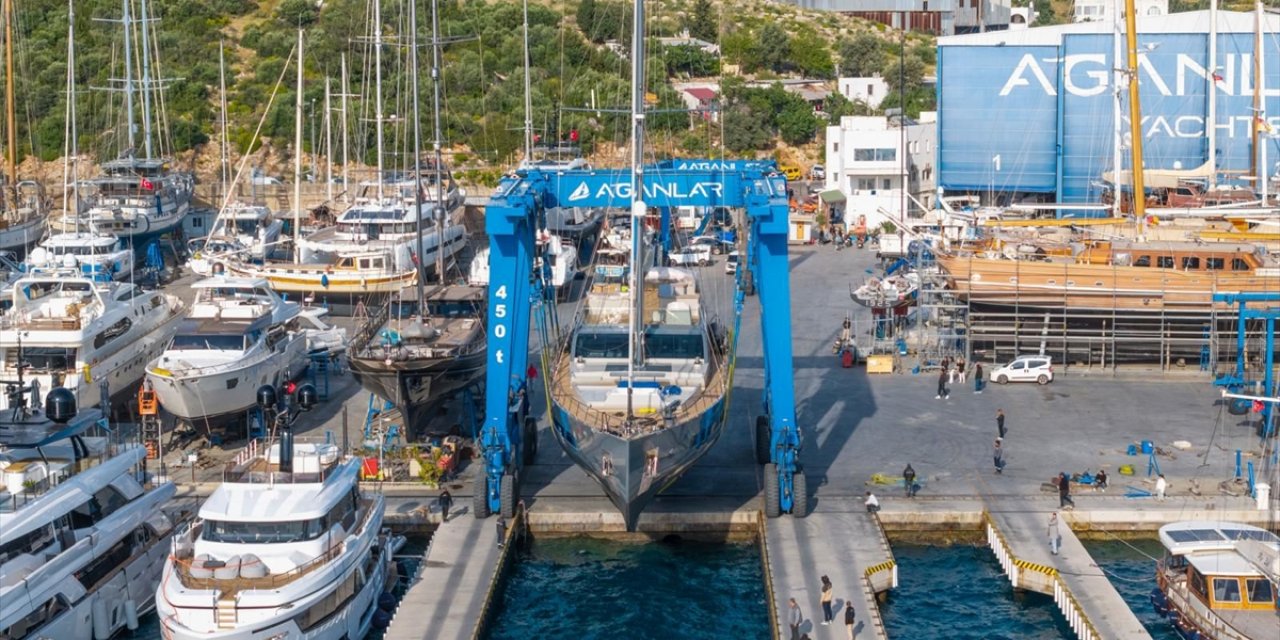 Boa Yachts Süperyatı Boa Kıngdom'u Sularla Buluşturdu