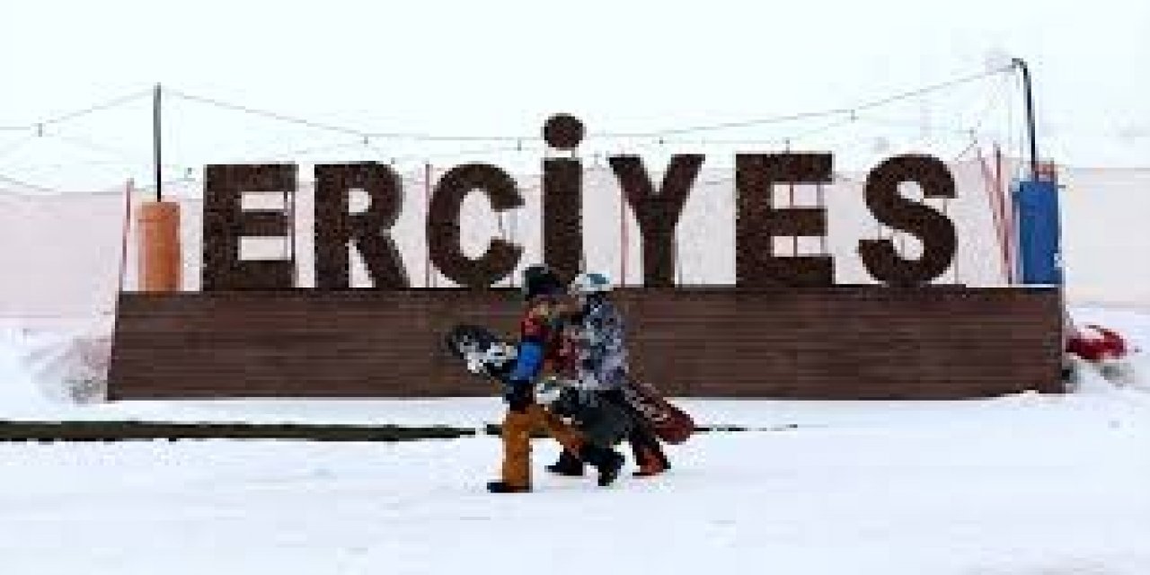 İç Anadolu'nun Zirvesi Erciyes Son 15 Yılın En Uzun Kayak Sezonunu Yaşıyor