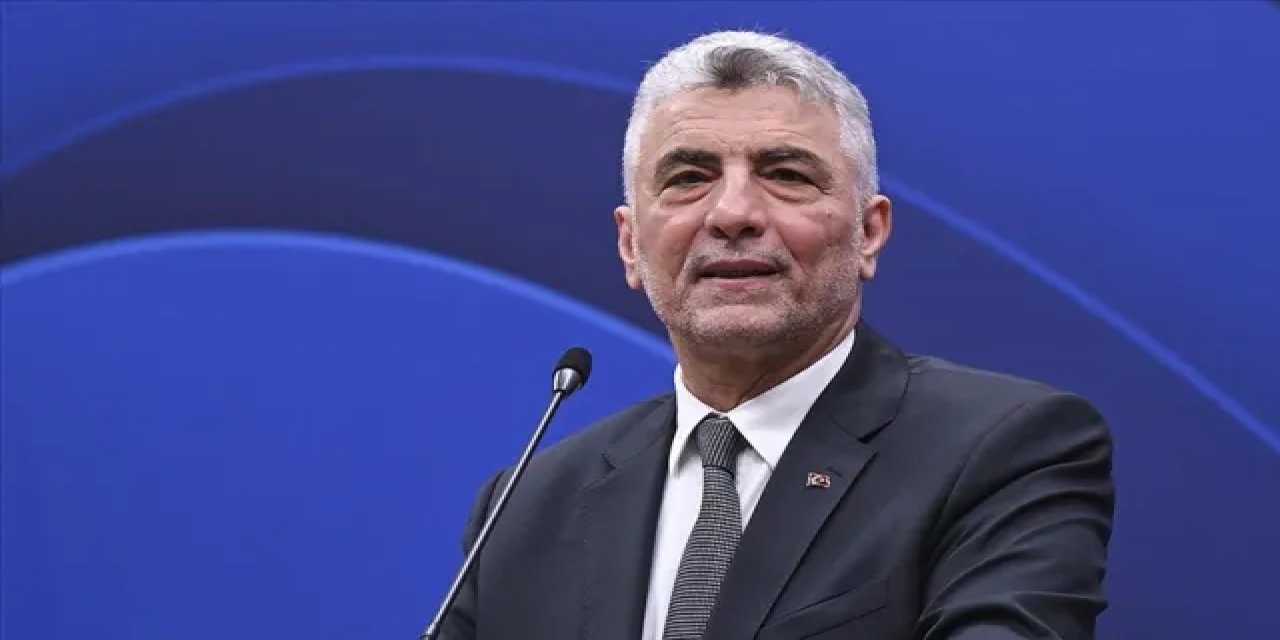 Ticaret Bakanı Bolat, SAHA 2026'yı Ziyaret Etti