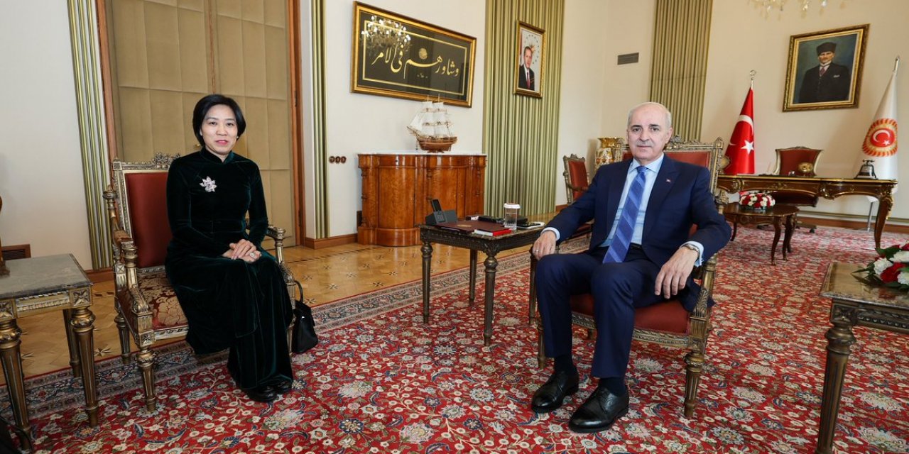 TBMM Başkanı Kurtulmuş, Vietnam'ın Ankara Büyükelçisi Dang'ı Kabul Etti