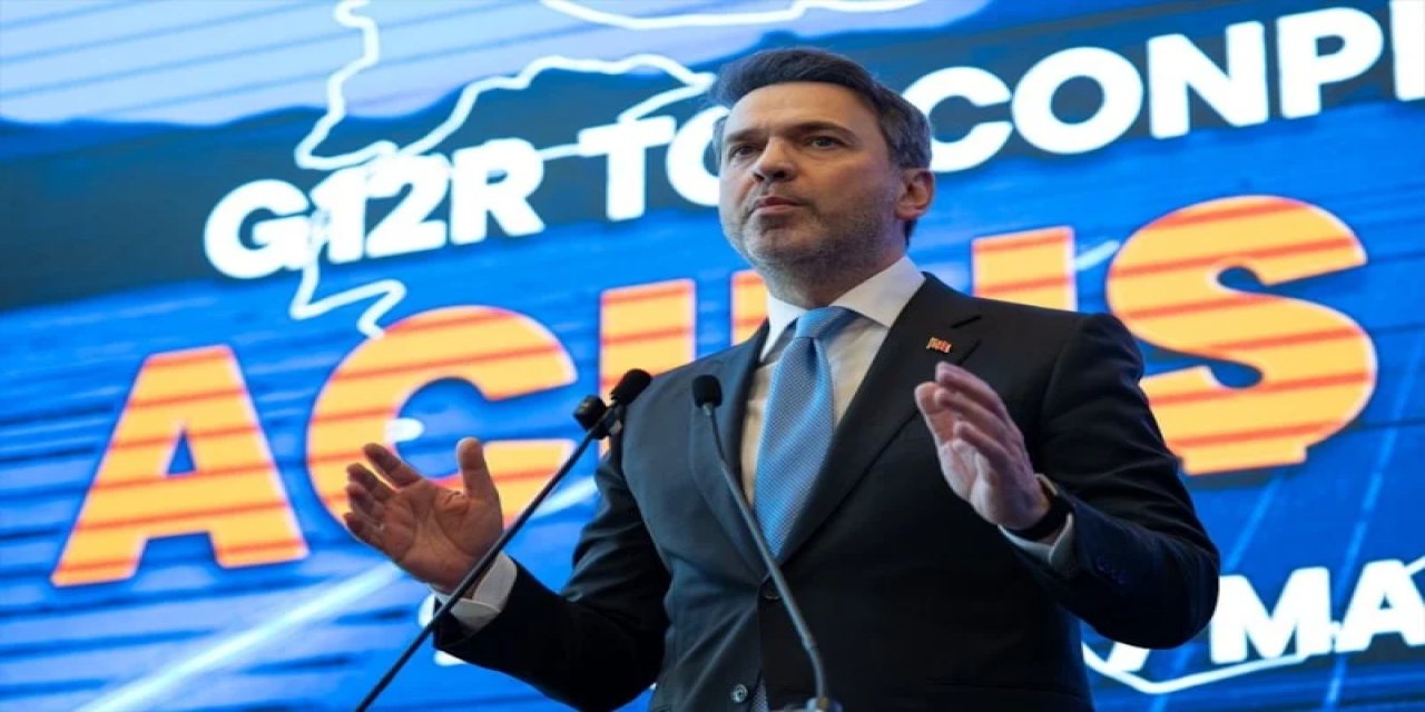 Alparslan Bayraktar: "Güneş Enerjisi Yıl Sonunda Zirveye Çıkacak"