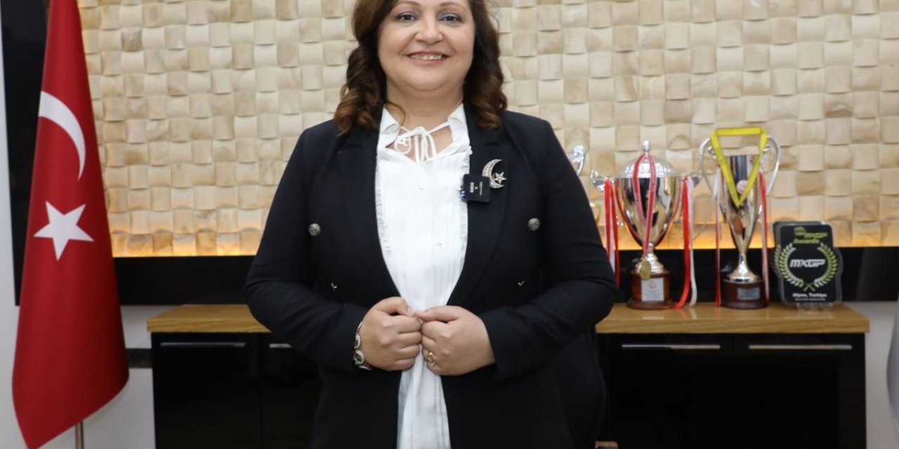 Burcu Köksal, AK Parti'ye mi Geçiyor?