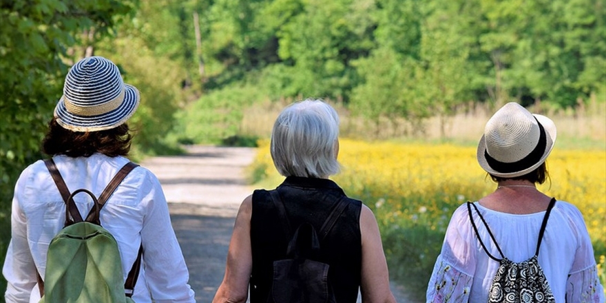 Menopoz Sonrası Hafif Egzersiz Kemik Kırılması Riskini Azaltıyor