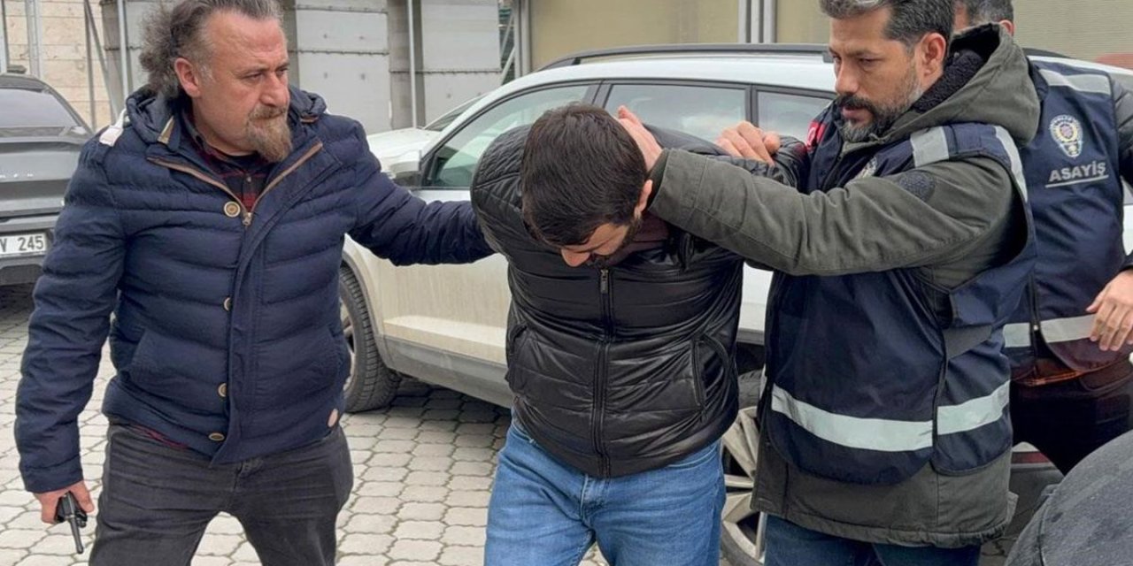 Cezaevinden Çıktı, Eski Eşini Rahatsız Eden Kişiyi Öldürdü