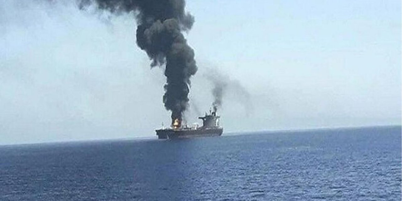 İran’ın Hürmüz'de Vurduğu Tankerde Çinli Mürettebat Çıktı