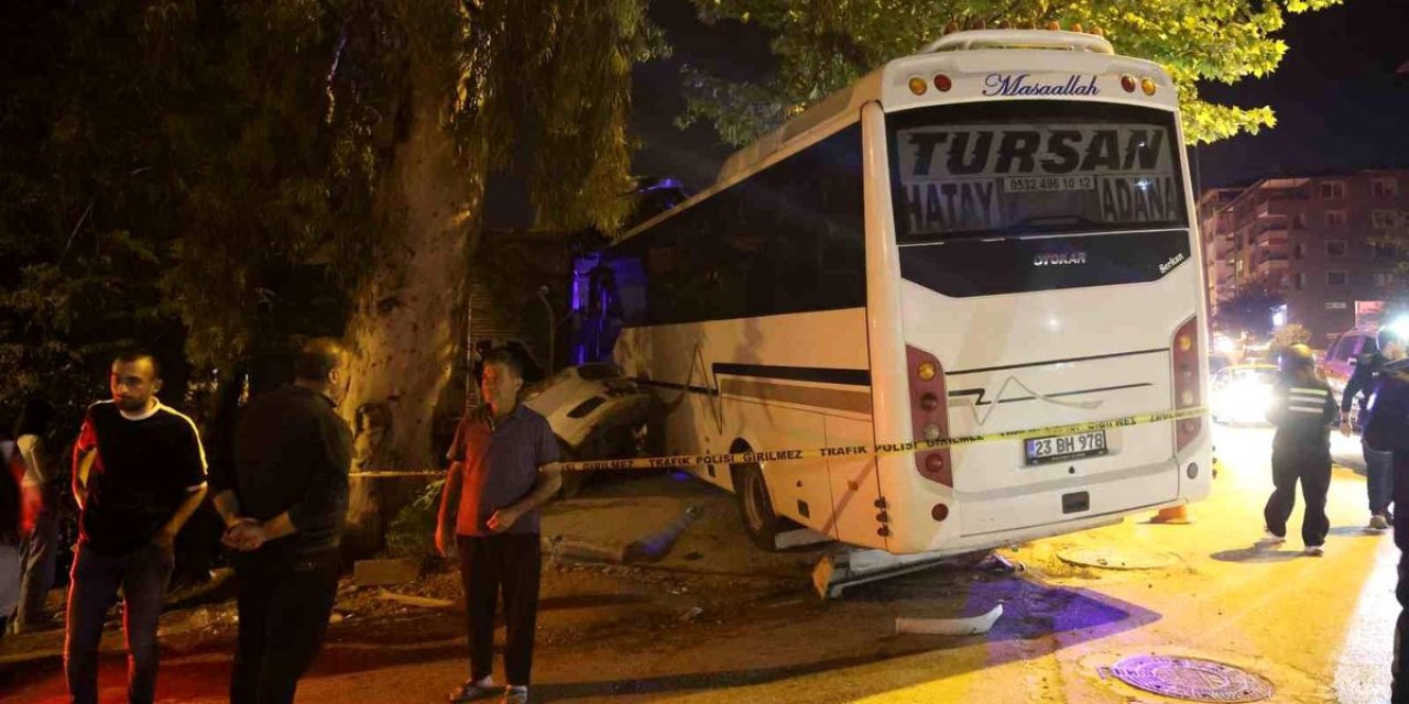 Alkollü Sürücü Kaza Yaptı: 2 Yaralı