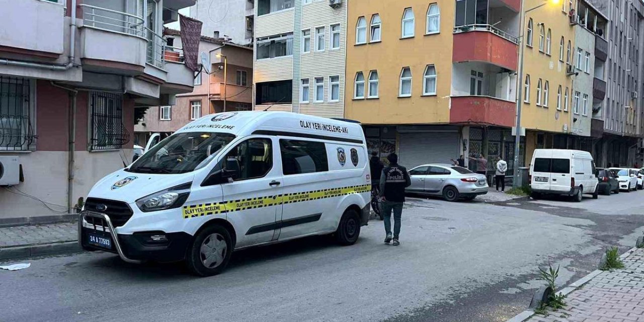 Küçükçekmece'de Silahlı Çatışma