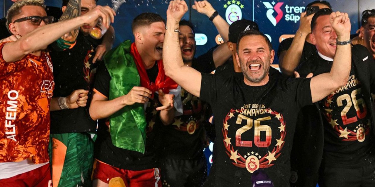 Okan Buruk, Galatasaray Tarihine Geçti
