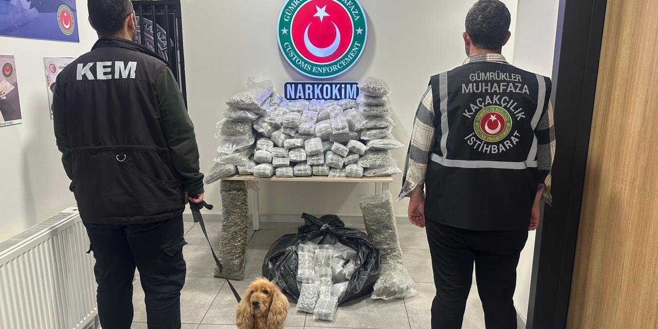 Gümrükler Muhafaza Ekipleri Son Bir Haftada 659 Kilogram Uyuşturucu Ele Geçirdi