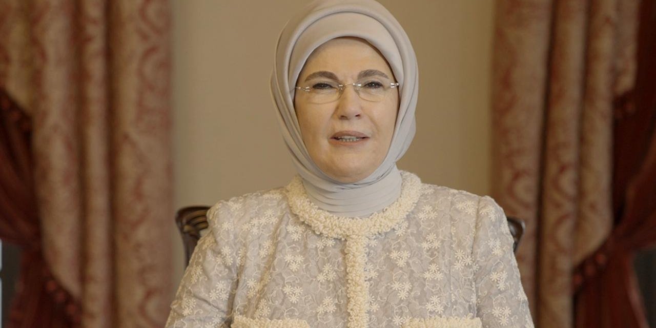 Emine Erdoğan: Anneler Dünyanın En Büyük Işığı