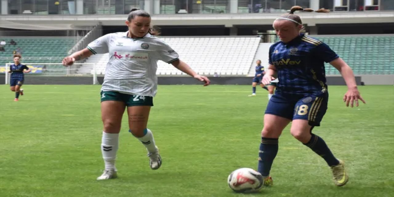 Turkcell Kadın Futbol Süper Ligi'nde Fenerbahçe Şampiyonluğunu İlan Etti