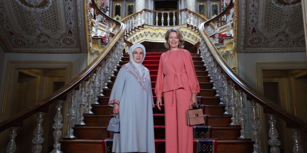 Emine Erdoğan, Belçika Kraliçesi Mathilde'yle Bir Araya Geldi
