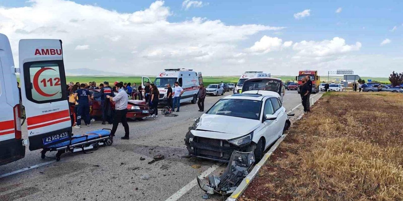 Konya'da Trafik Kazası: 5 Yaralı