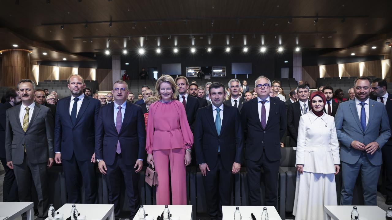 Belçika Kraliçesi Mathilde, Baykar'ı Ziyaret Etti