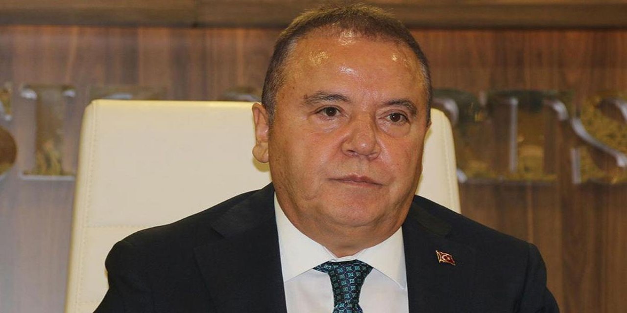 Görevinden Uzaklaştırılan Antalya Büyükşehir Belediye Başkanı Muhittin Böcek Etkin Pişmanlık Başvurusu Yaptı