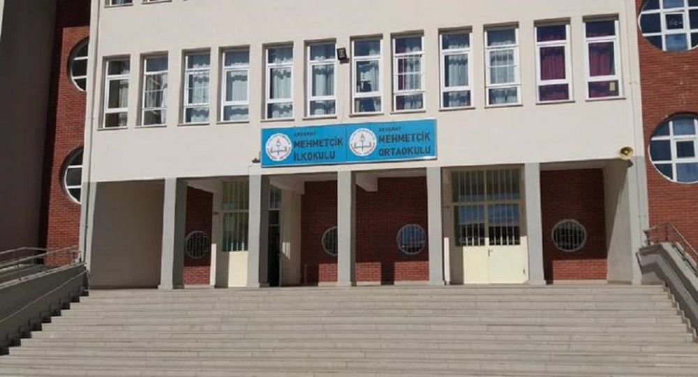 Aksaray'da otizmli öğrencilerin yuhalandığı okulun müdürü açığa alındı