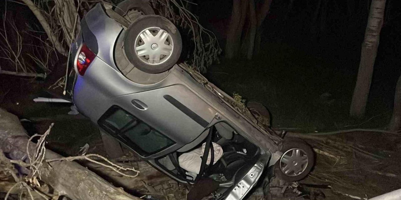 Sivas'ta Trafik Kazası: 1 Ölü, 4 Yaralı