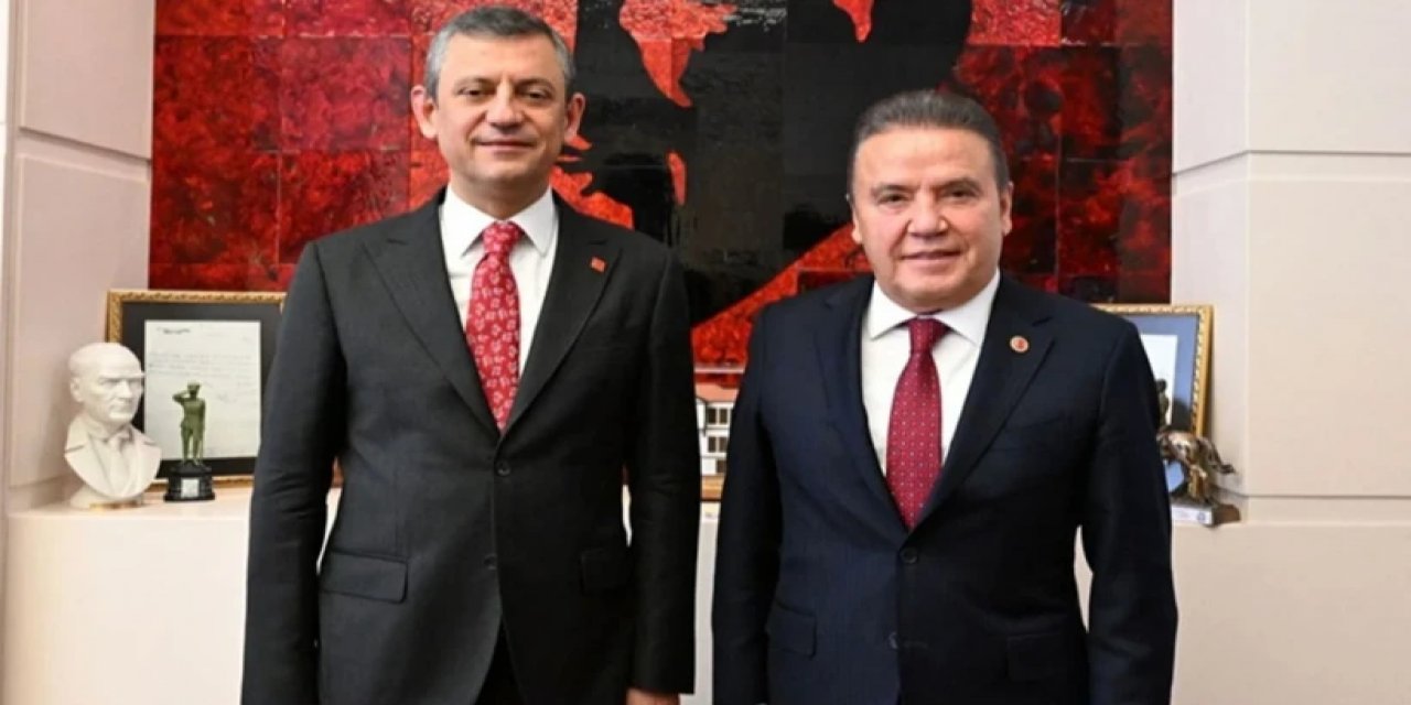 Muhittin Böcek'ten Bomba İtiraf: 1 Milyon Euro Rüşvet Talimatı Özgür Özel'den Geldi! Adaylık İçin Genel Merkeze Ödeme Yaptık