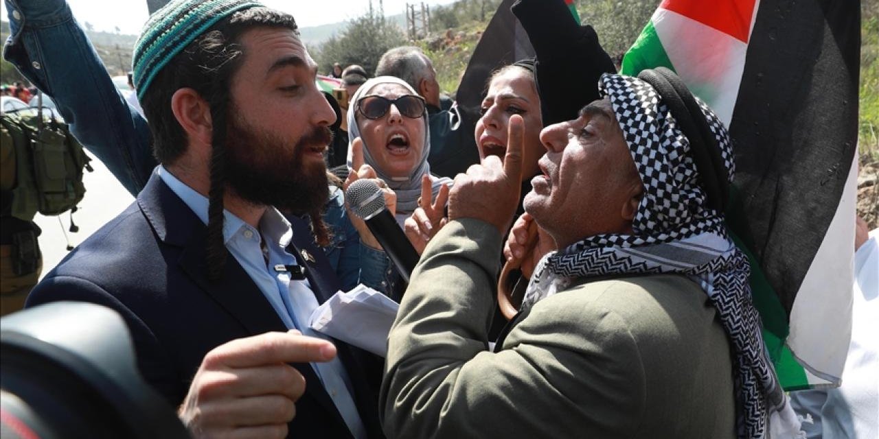 Netanyahu, AB'nin Filistin Topraklarını Gasbeden İsraillilere Yaptırım Kararına Tepki Gösterdi