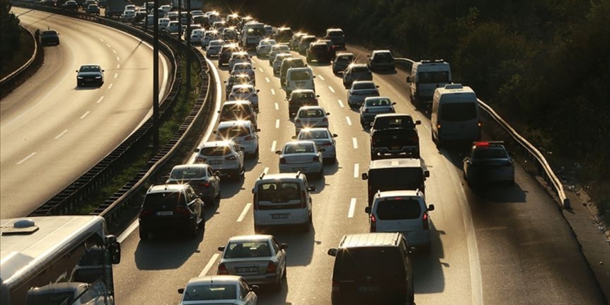 Trafiğe Kayıtlı Otomobillerde Liderlik Dizel Araçlarda