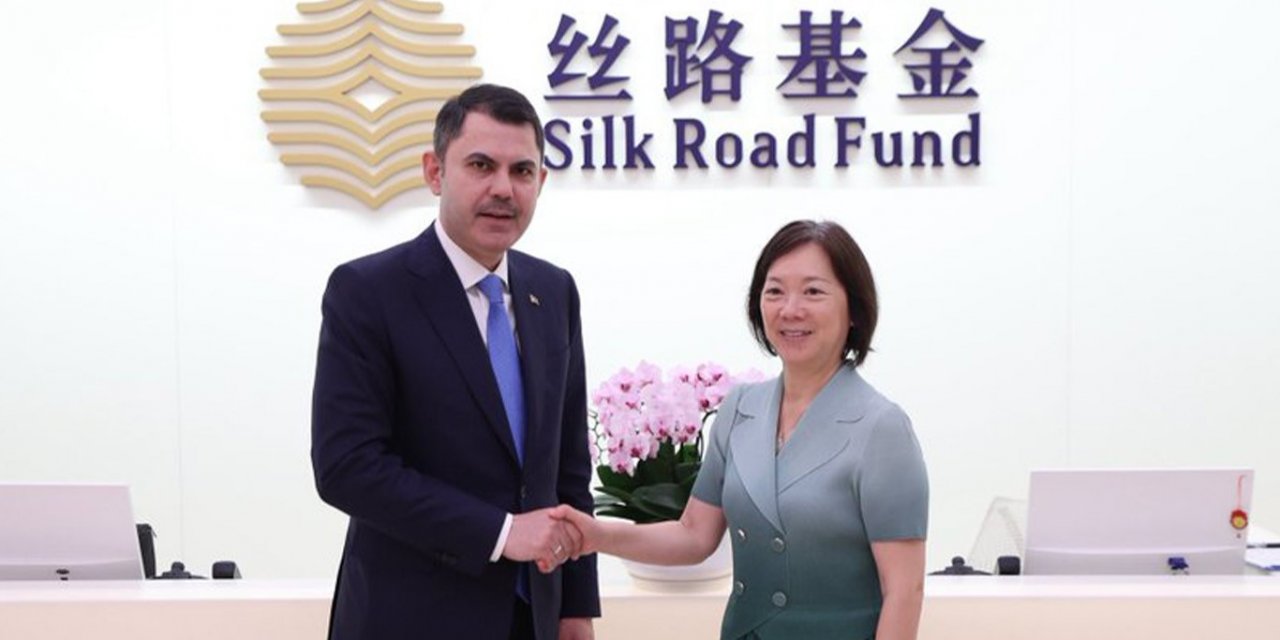 Bakan Kurum, Pekin'de İpek Yolu Fonu Yönetim Kurulu Başkanı Zhu İle Görüştü