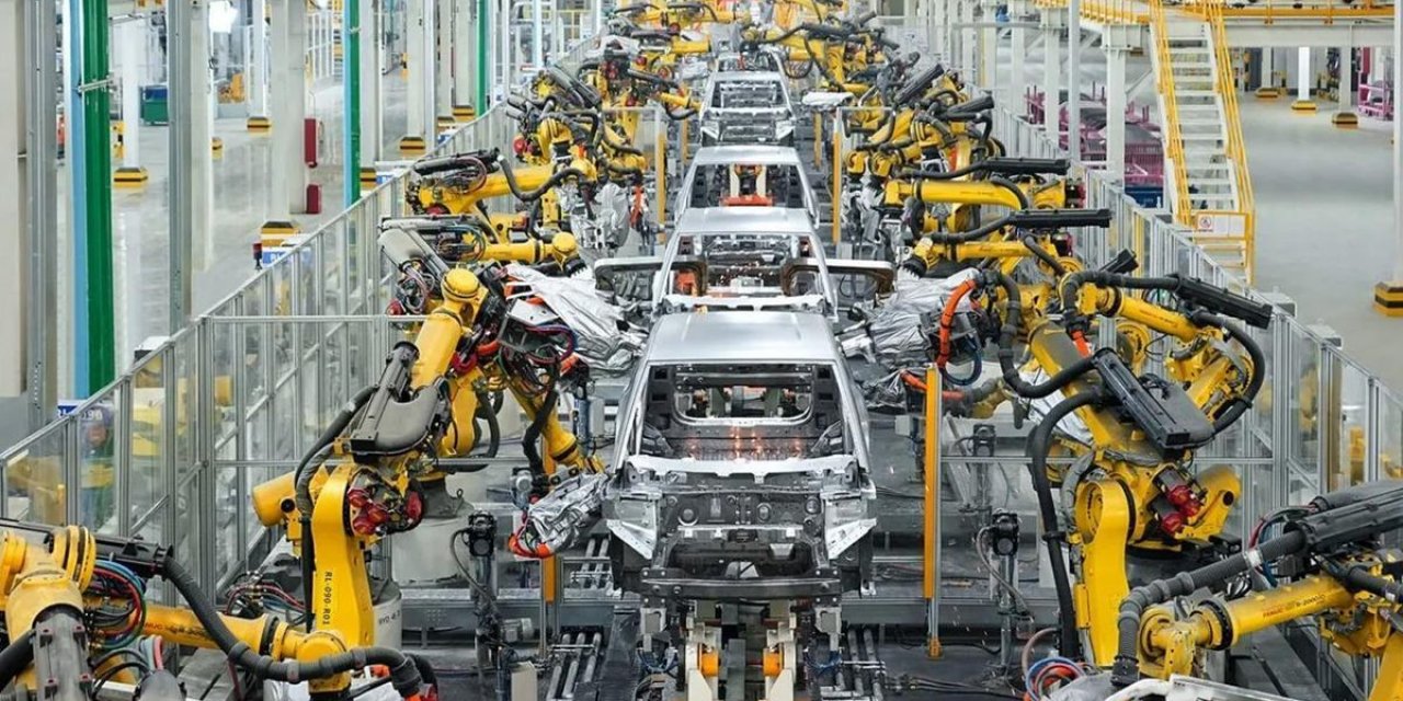 Manisa'da Fabrika Kuracaktı! Otomotiv Devinin Yeni Adresi Belli Oldu