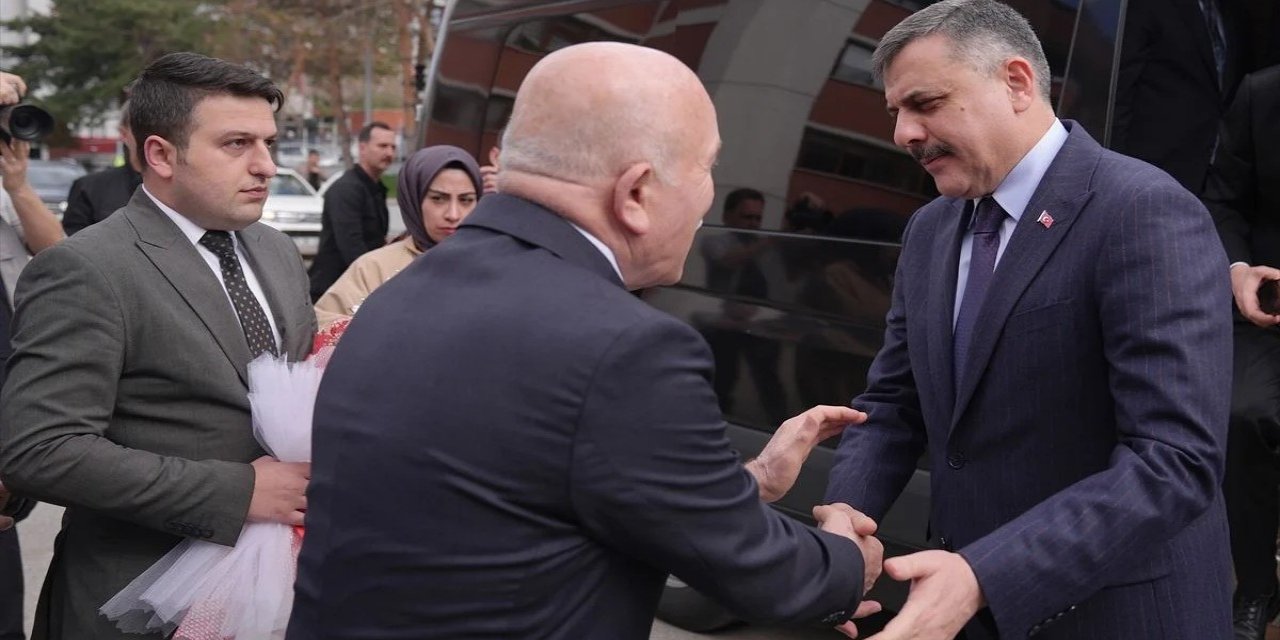 İçişleri Bakanı Çiftçi, Erzurum'da Ziyaretlerde Bulundu