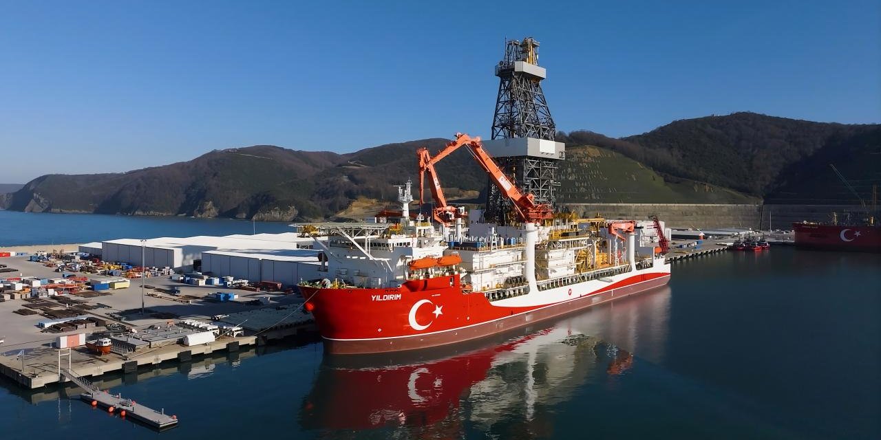 Yıldırım Derin Deniz Sondaj Gemisi, İlk Görevi İçin Yola Çıktı