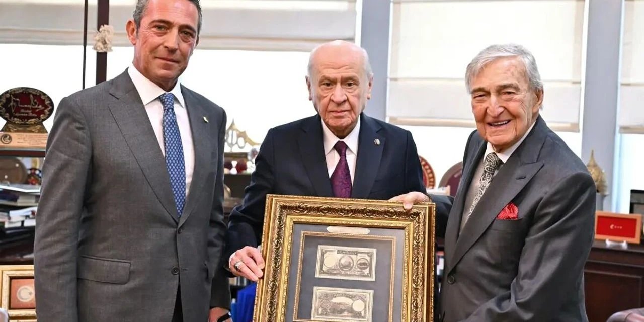 Koç Ailesi'nin Bahçeli'ye Verdiği Hediyenin Sırrı! Değeri Dudak Uçuklatıyor