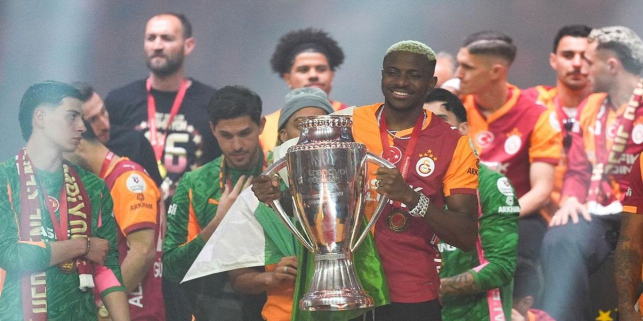 Galatasaray'da Unutulmayacak Şölen! Herkes Bu Anları Konuşuyor