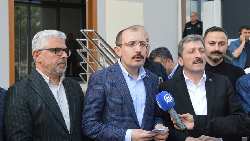 TBMM Plan ve Bütçe Komisyonu Başkanı Muş, Sel Yaşanan Havza'da İncelemede Bulundu