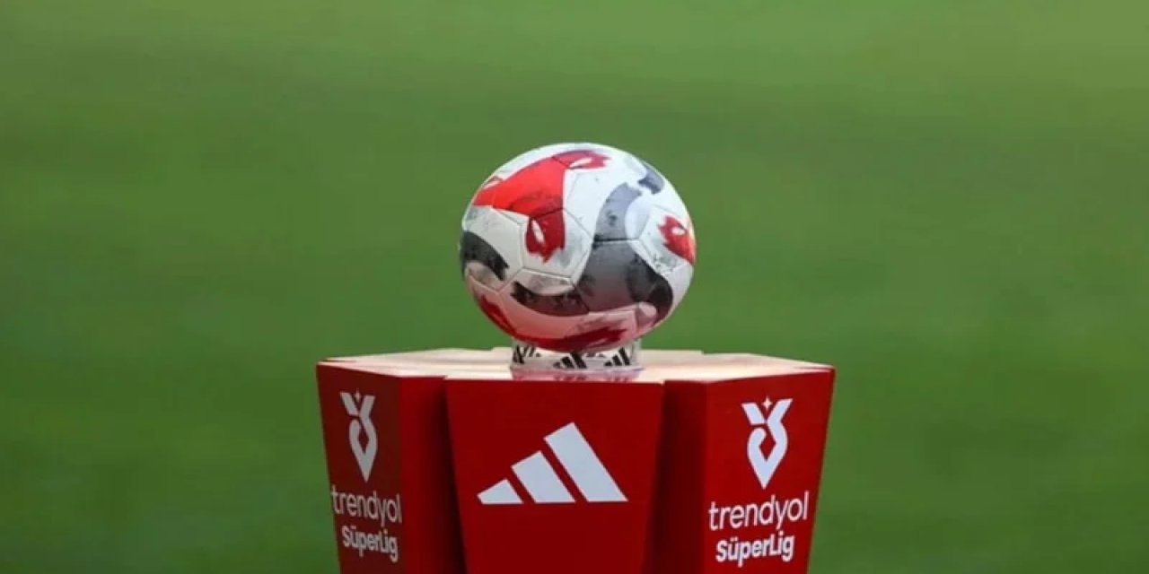 Süper Lig'de Hangi Takım Küme Düşecek? İşte O İhtimaller...