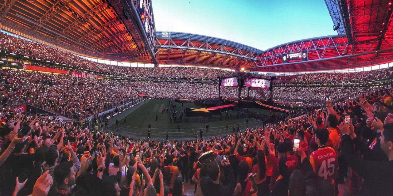Kasa Dolup Taştı! Galatasaray'ın Bir Gecede Kazandığı Para Dudak Uçuklattı