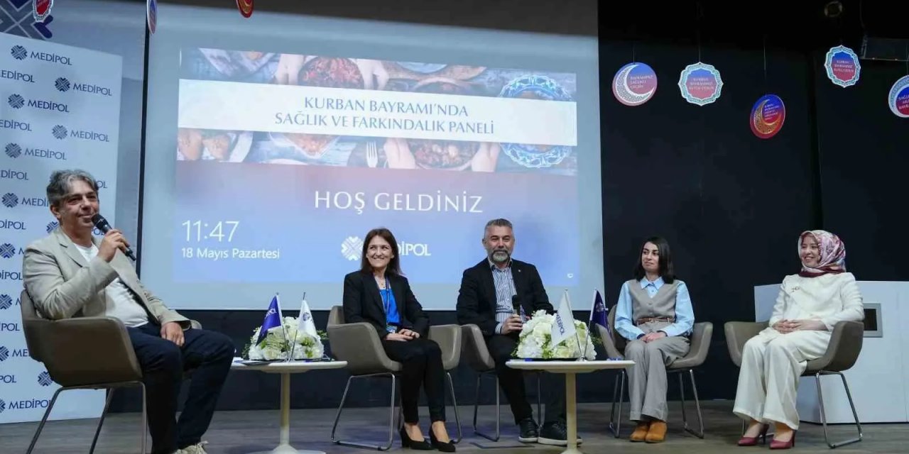 İstanbul'da "Bayramda Kurban Siz Olmayın" Paneli Düzenlendi