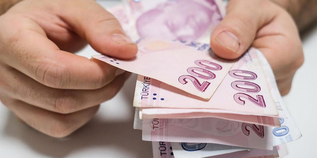 Emeklileri Heyecanlandıran Söylenti: En Az Yüzde 50 Zam Yapılacak