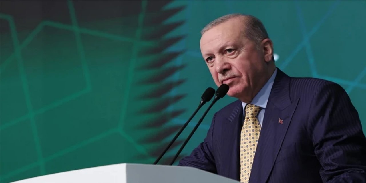 Cumhurbaşkanı Erdoğan, Ankara’da “TOBB Hizmet Şeref Belgesi ve Plaket Takdim Töreni”nde Konuşuyor