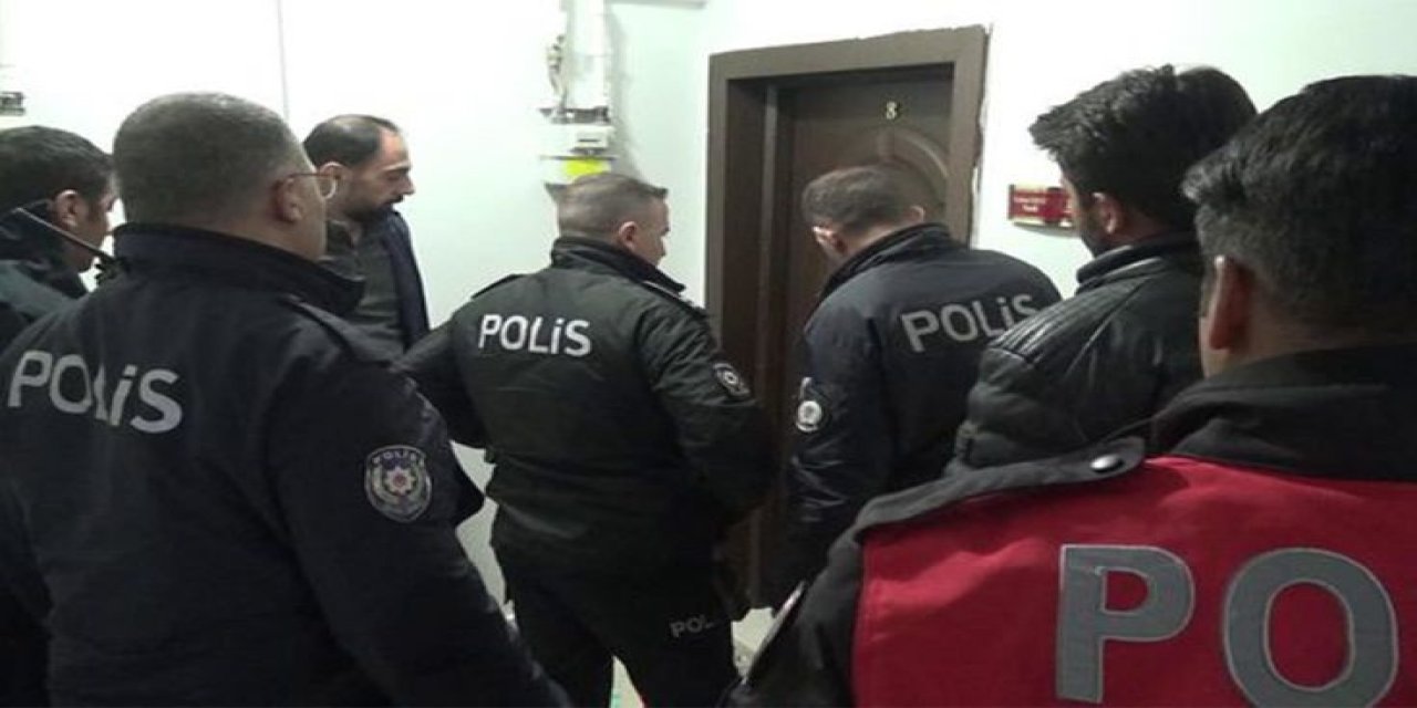 Erzurum'da 17 Yaşındaki Genç Anneannesini Bıçaklayıp Rehin Aldı; Teyzesinin İkna Etmesiyle Teslim Oldu