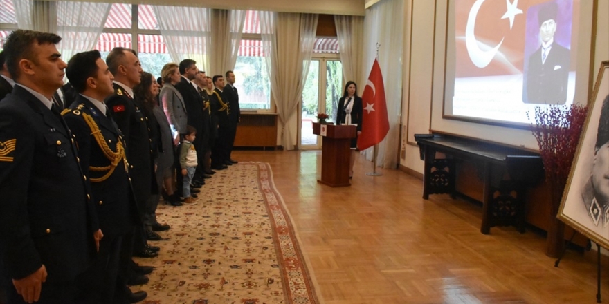 Atatürk, Yurt Dışındaki Büyükelçiliklerde Anıldı