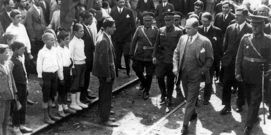 Cüneyt Şaşmaz yazdı: 10 KASIM'a DOĞRU/2