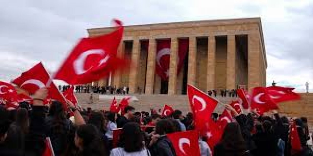 Yurdun 81 İlinden Gelen Gençler Anıtkabir'i Ziyaret Etti