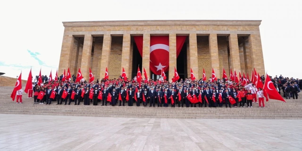 19 Mayıs Atatürk'ü Anma, Gençlik Ve Spor Bayramı 81 İlde Coşkuyla Kutlanıyor