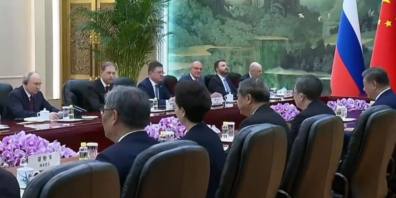 Putin-Şi Görüşmesi Başladı! Masada 40 Anlaşma Var